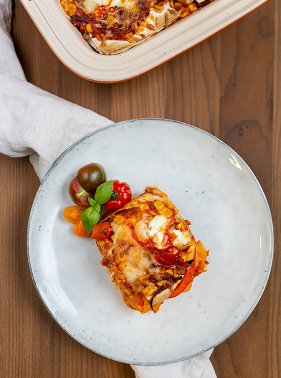 Tortilla Lasagne with Pasta Sauce - FELIX